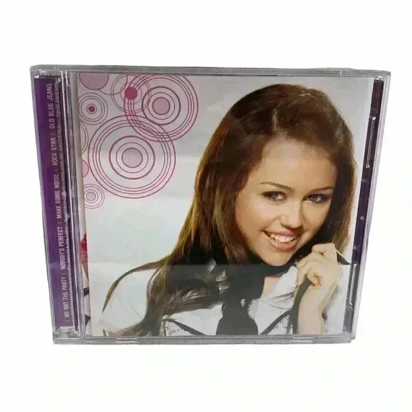 Disney Hannah Montana 2 Meet Miley Cyrus Album TV Soundtrack 2-Disc Set - Picture 1 of 6